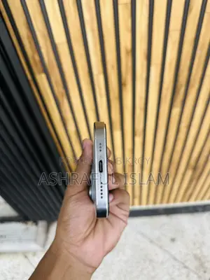 Apple iPhone 15 Pro 128 GB Silver