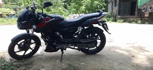 বাজাজ পালসার ১৫০ ২০২১ কালো