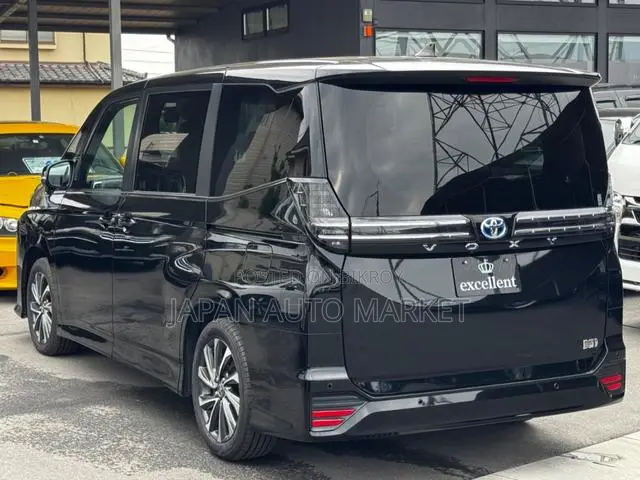 Toyota Voxy 2023 Black