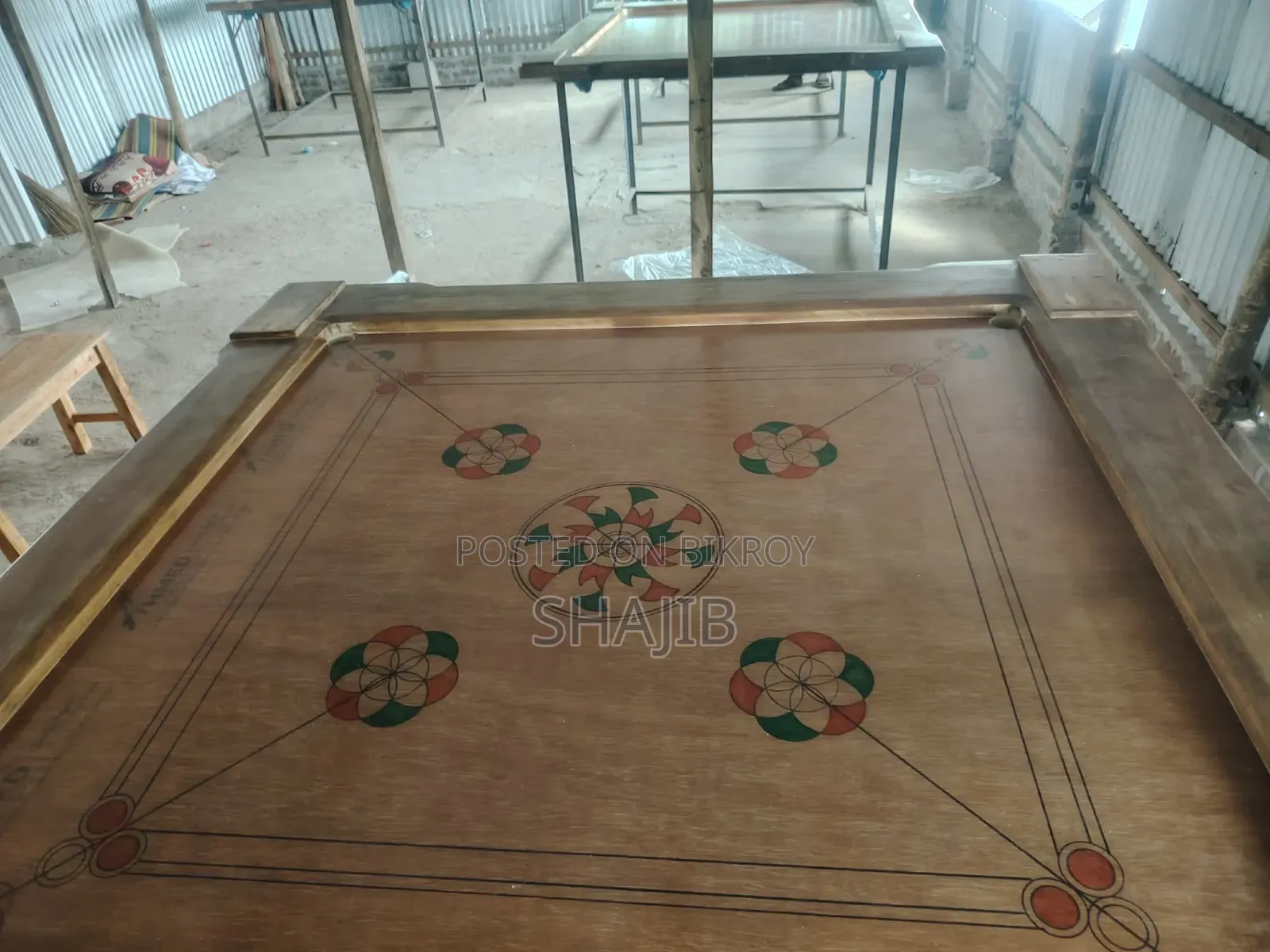 ক্যারাম বোর্ড