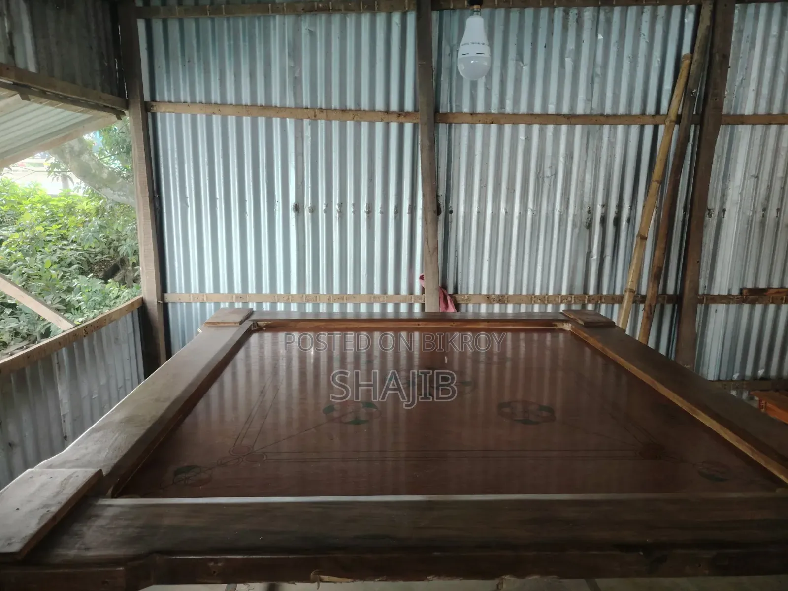 ক্যারাম বোর্ড
