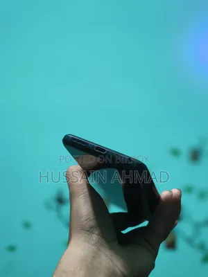 Symphony Z42 32 GB Black