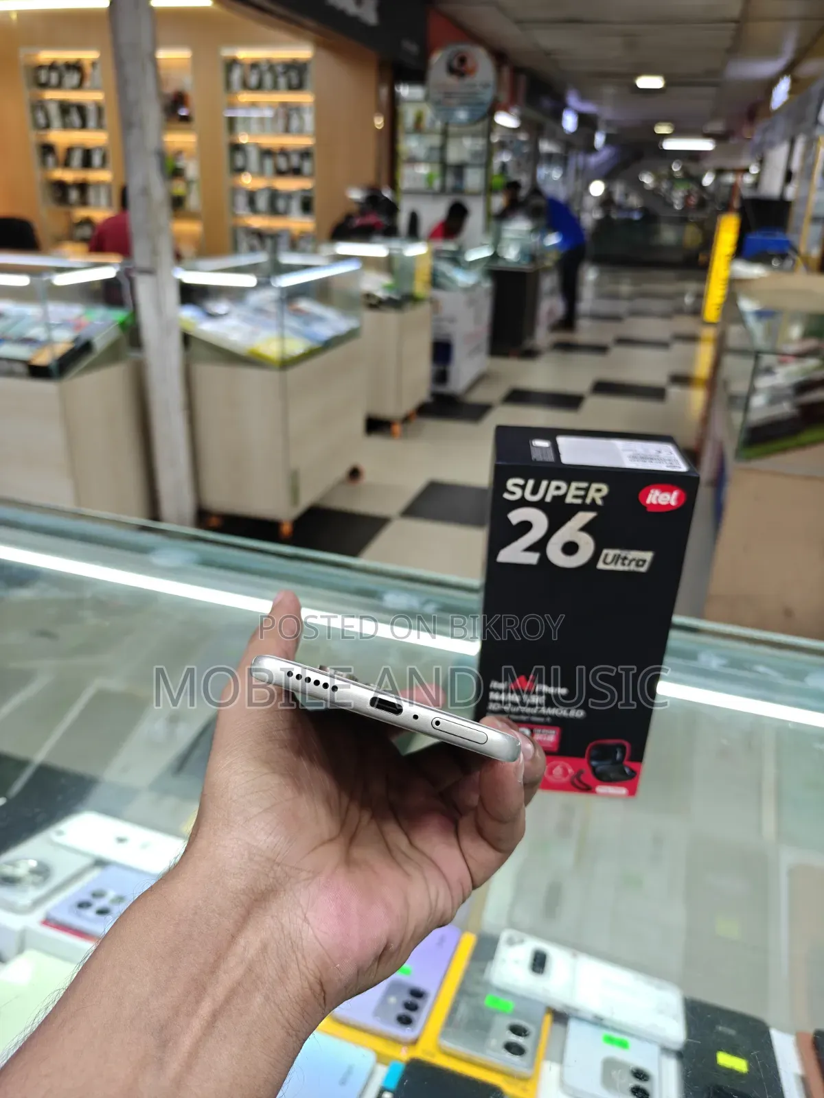 Itel S26 Ultra 128 GB White