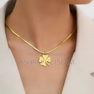 Attractive Necklace