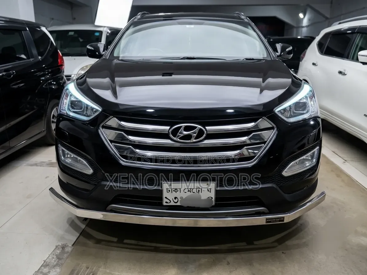 Hyundai Santa Fe 2013 Black
