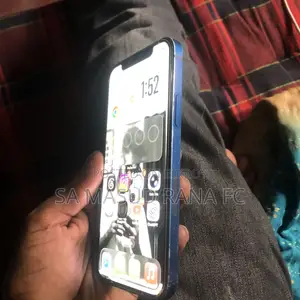 Apple iPhone 12 64 GB Blue