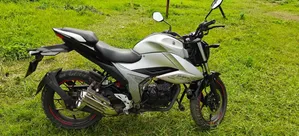 Suzuki Gixxer 2022 Gray