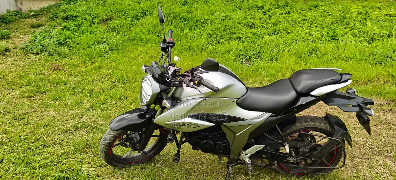 Suzuki Gixxer 2022 Gray