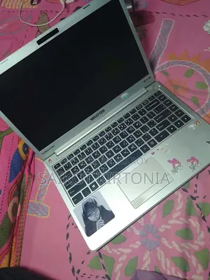 ল্যাপটপ ৪জিবি এইচসিসি+এসএসডি ২৫৬জিবি