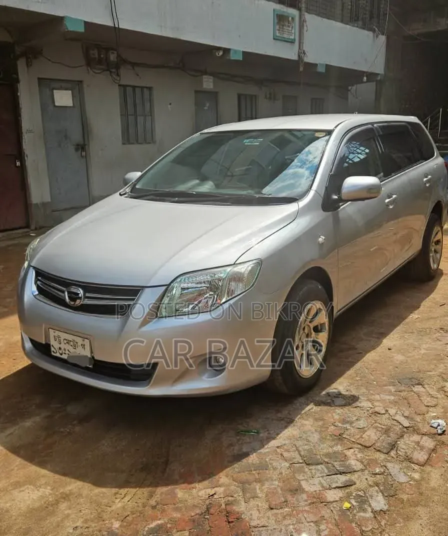 Toyota Corolla Fielder 1.5 Petrol FWD 2010 Silver