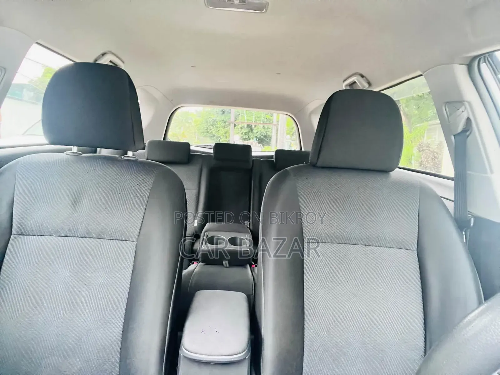 Toyota Corolla Fielder 1.5 Petrol FWD 2010 Silver