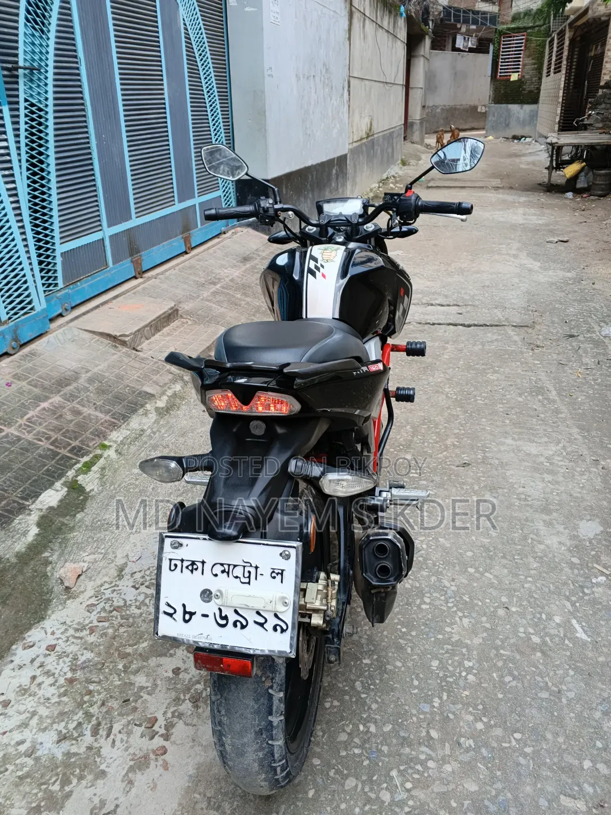 New TVS Apache RTR 160 4V 2023 Black