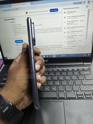 ভিভো ভি৬০ ১২৮ জিবি