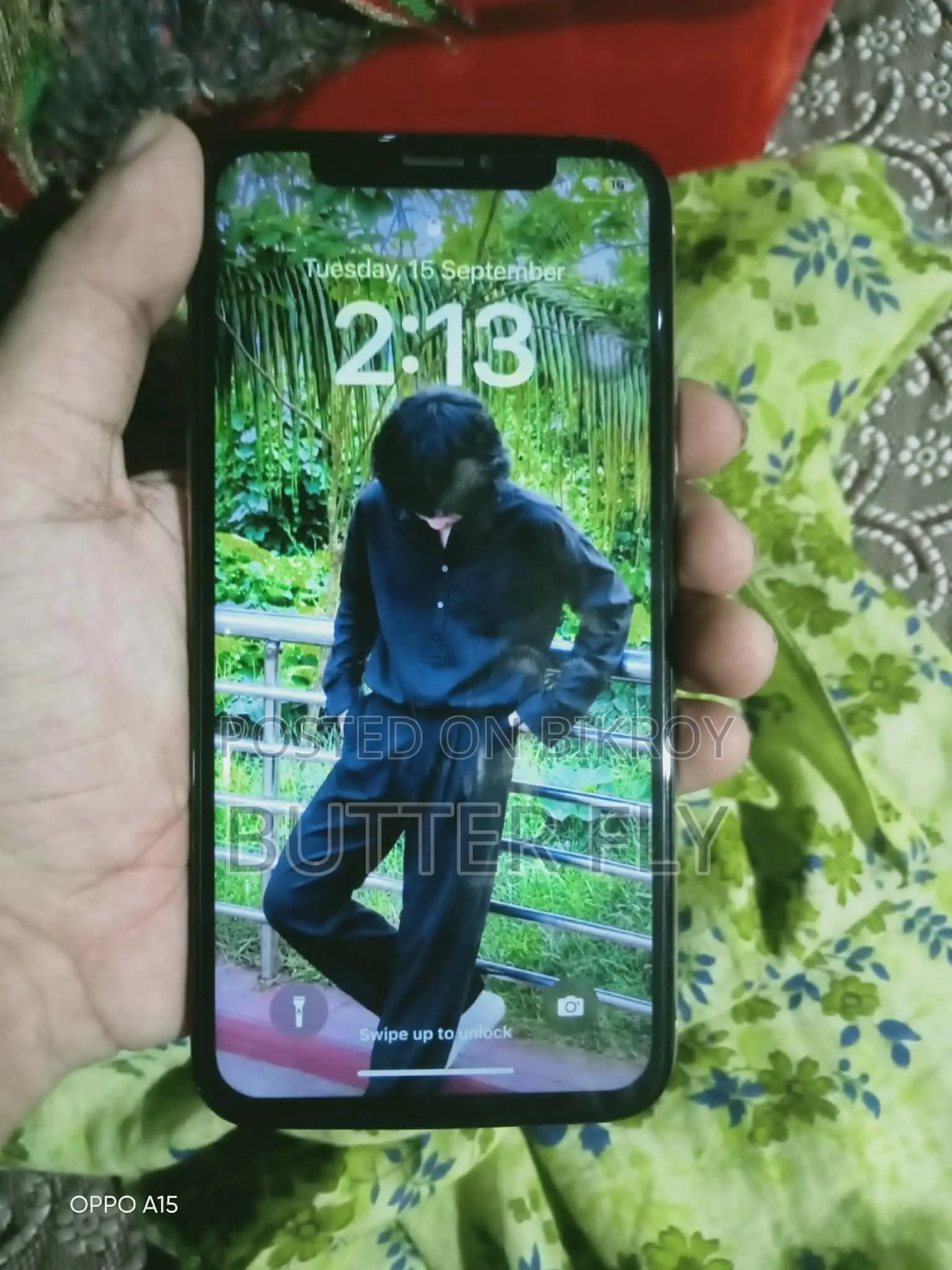 Apple iPhone X 64 Gigabytes White