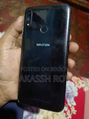Walton 32 GB Black