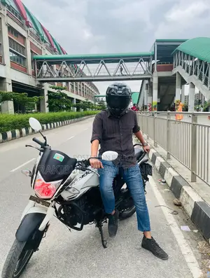 Hero Hunk 2018 White