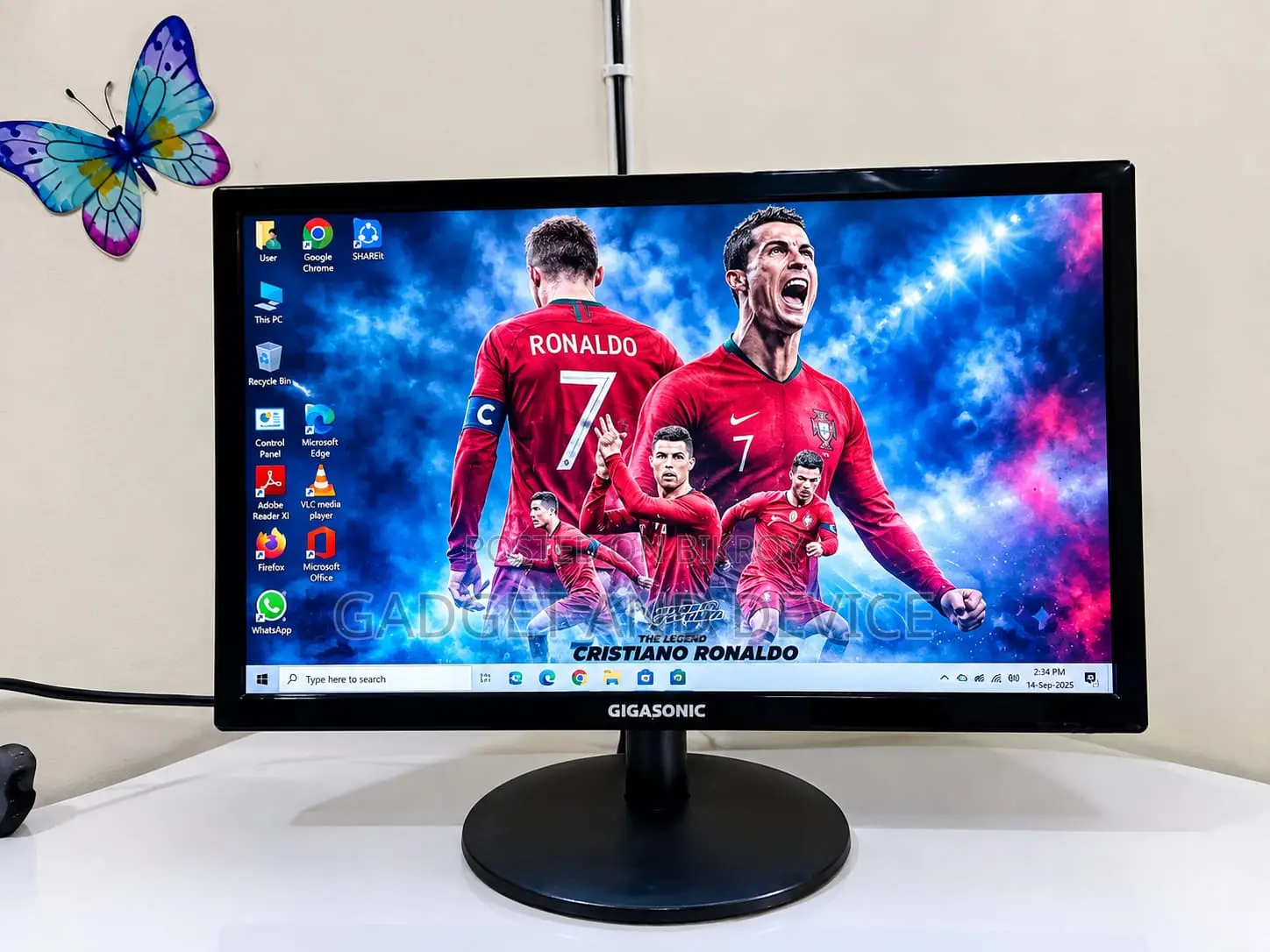 Gigasonic 19" inch LED Full Fresh Monitor