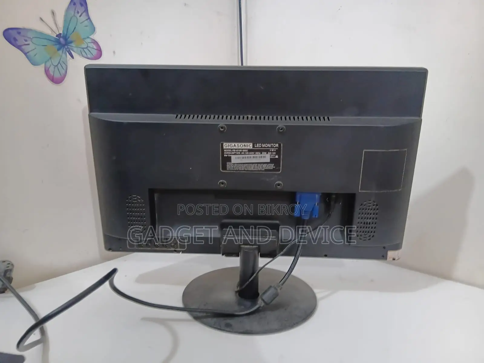 Gigasonic 19" inch LED Full Fresh Monitor