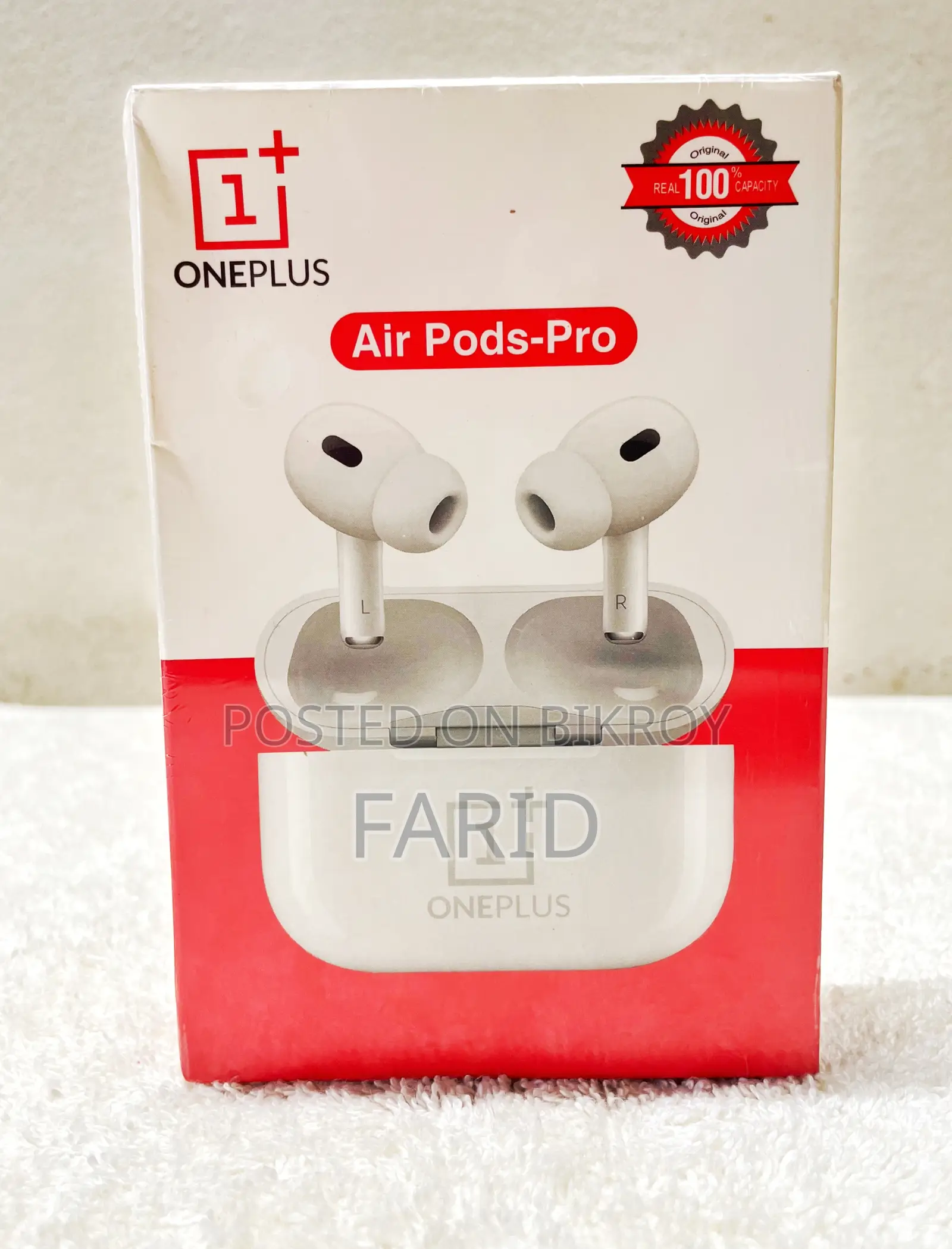 Airpods/ Airbuds