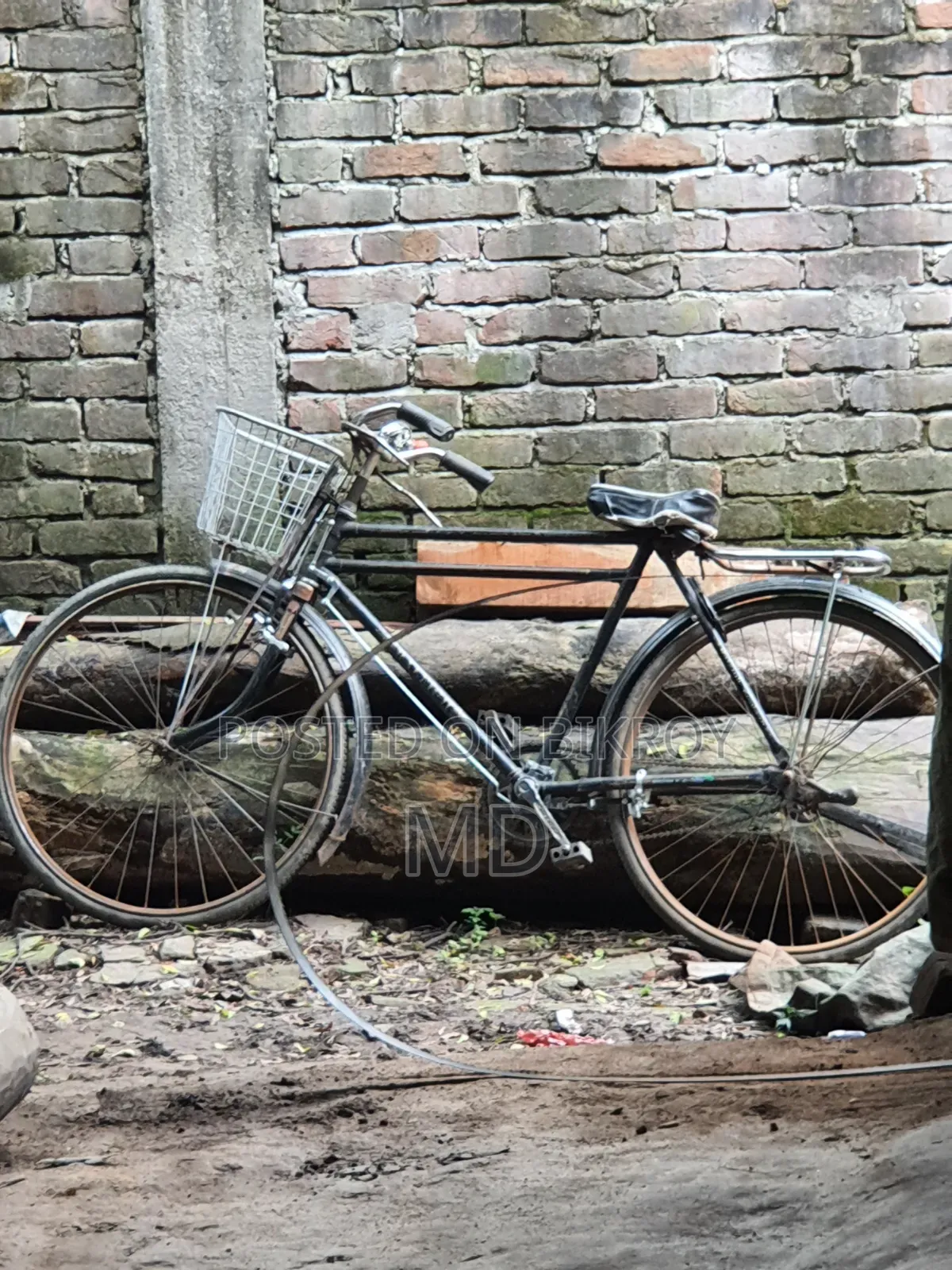 I am selling my favorite bicycle as I am in urgent need of money.