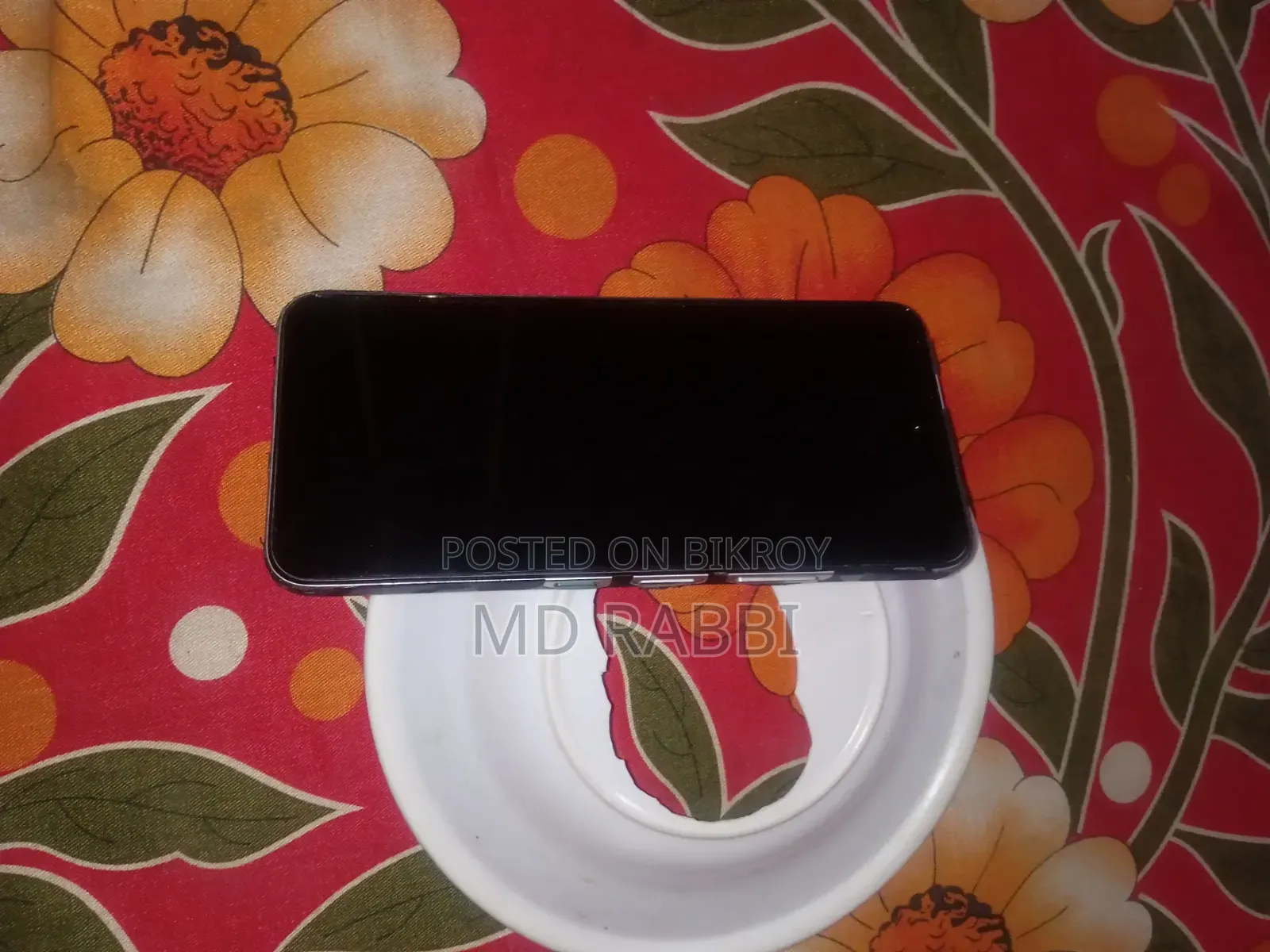 New Infinix Hot 60i 128 GB White