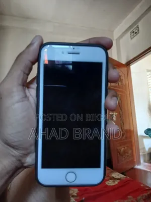 অ্যাপল আইফোন ৭ ১২৮ জিবি হোয়াইট
