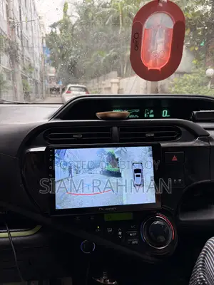 টয়োটা অ্যাকোয়া ২০১৩ পার্ল