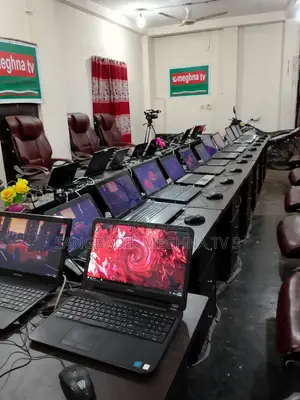 ল্যাপটপ আসুস ৩জিবি ইন্টেল এসএসডি ২৫৬জিবি