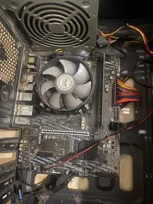 Desktop Computer MSI Aegis Ti3 8GB Intel Core i3 HDD+SSD 1T