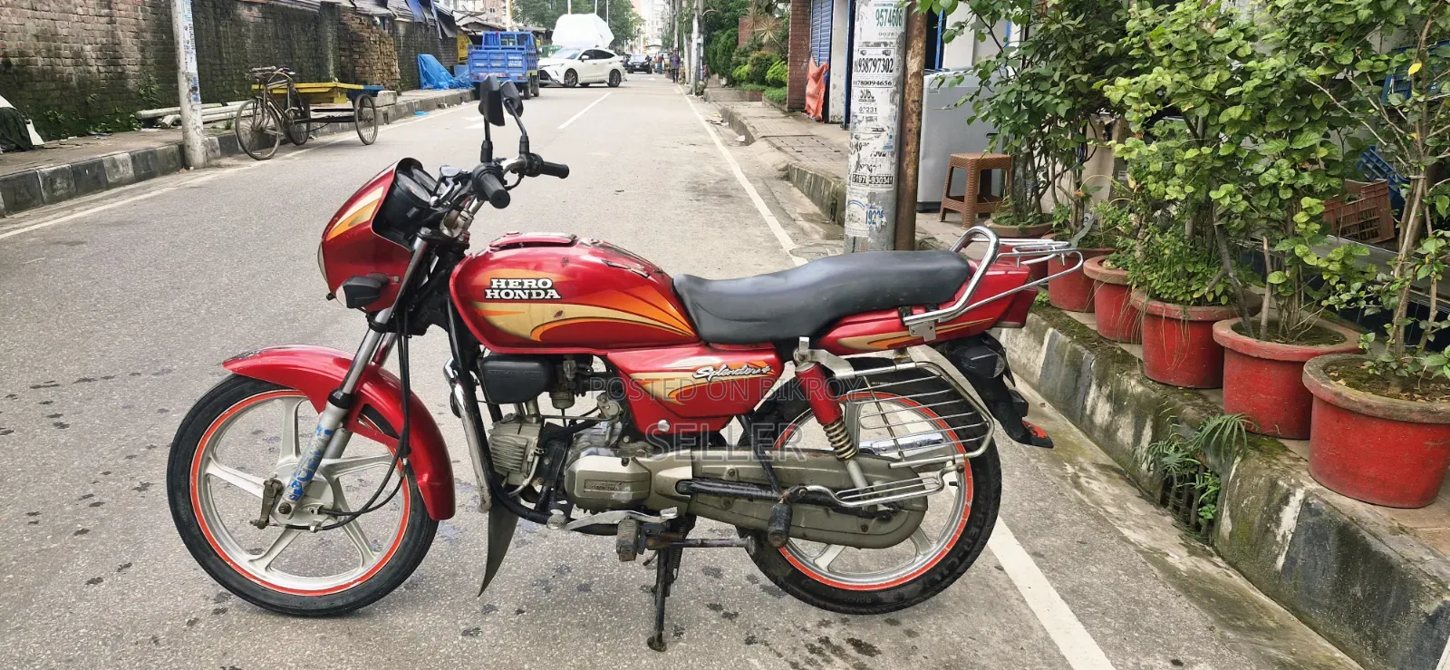 হিরো স্প্লেন্ডার প্লাস ২০১০ রেড