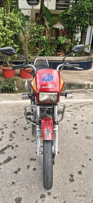 হিরো স্প্লেন্ডার প্লাস ২০১০ রেড