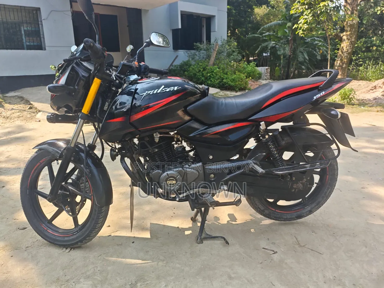 বাজাজ পালসার ১৫০ ২০১৮ কালো