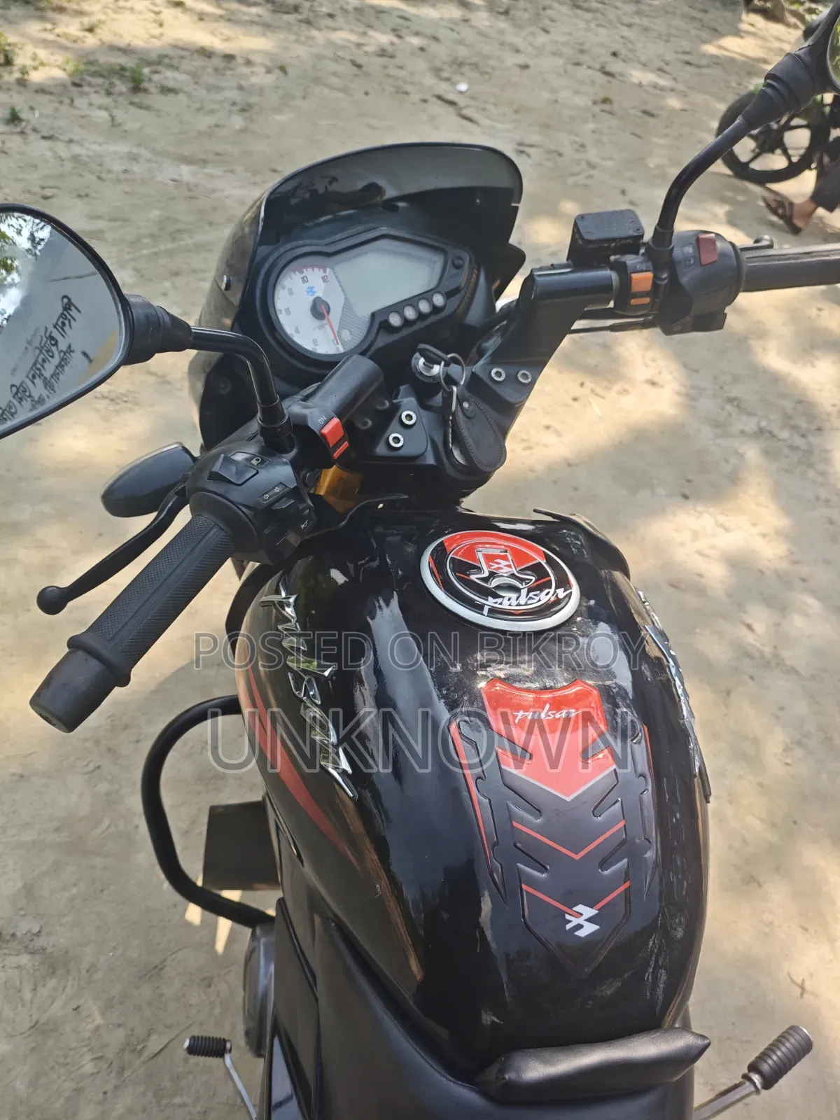 বাজাজ পালসার ১৫০ ২০১৮ কালো