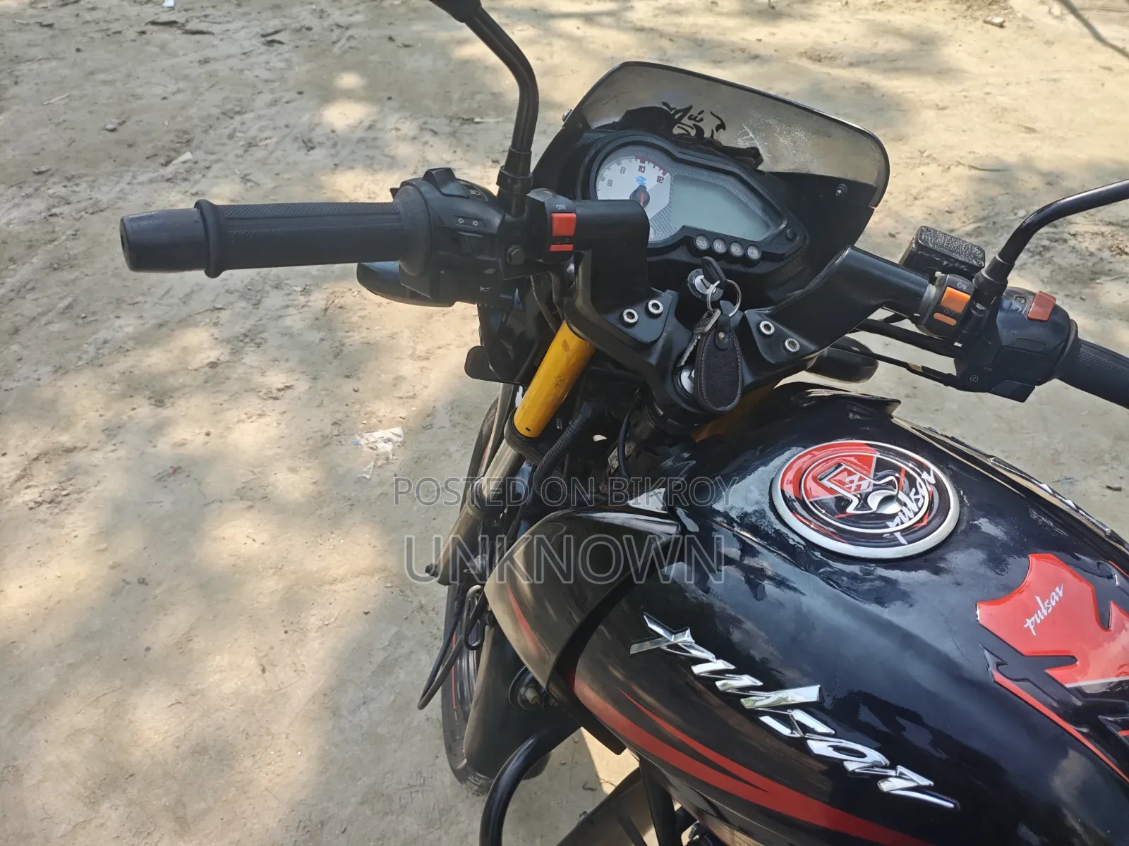 বাজাজ পালসার ১৫০ ২০১৮ কালো