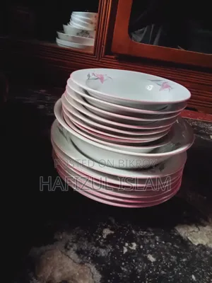 ডিনার সেট নতুন