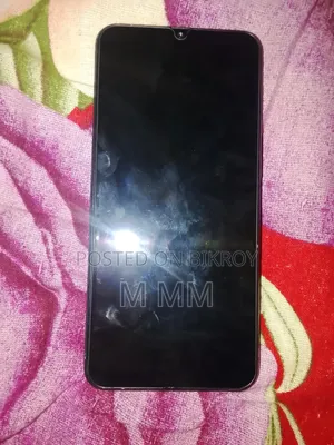 Samsung Galaxy A30 64 GB Blue