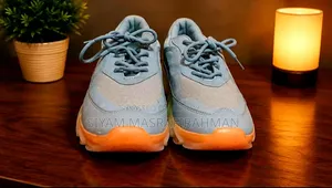 ✅️"Premium Sneakers" Size 44 (USED)