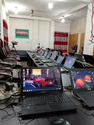 ল্যাপটপ Dell 4GB Intel SSD 500GB