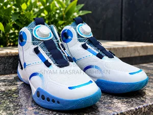 ✅️"Premium White & Navy Blue Sneakers" Size 42 (USED)