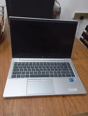 Laptop HP EliteBook 840 G8 16GB Intel Core I5 SSD 512GB