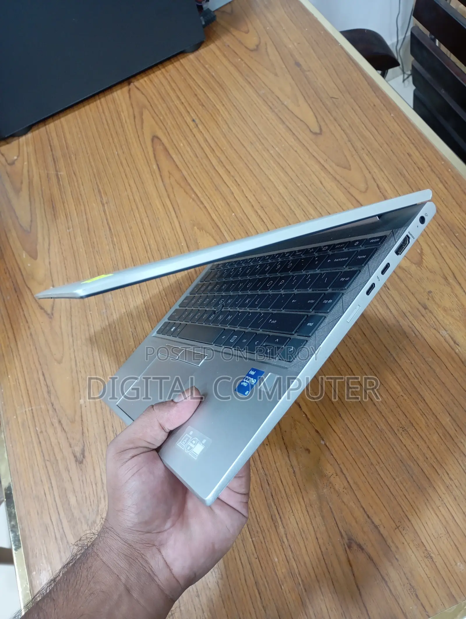 Laptop HP EliteBook 840 G8 16GB Intel Core I5 SSD 512GB