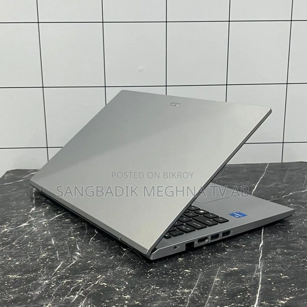ল্যাপটপ Acer 4GB Intel SSD 500GB