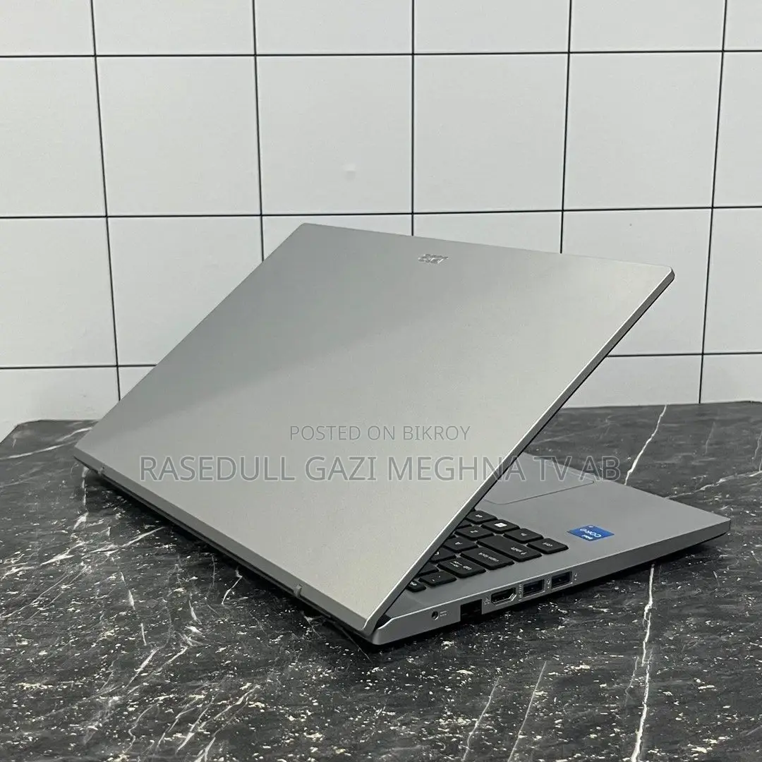 ল্যাপটপ Acer 4GB Intel SSD 500GB
