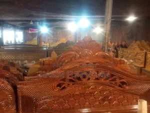 Old Palong Mahogany Wood Bed