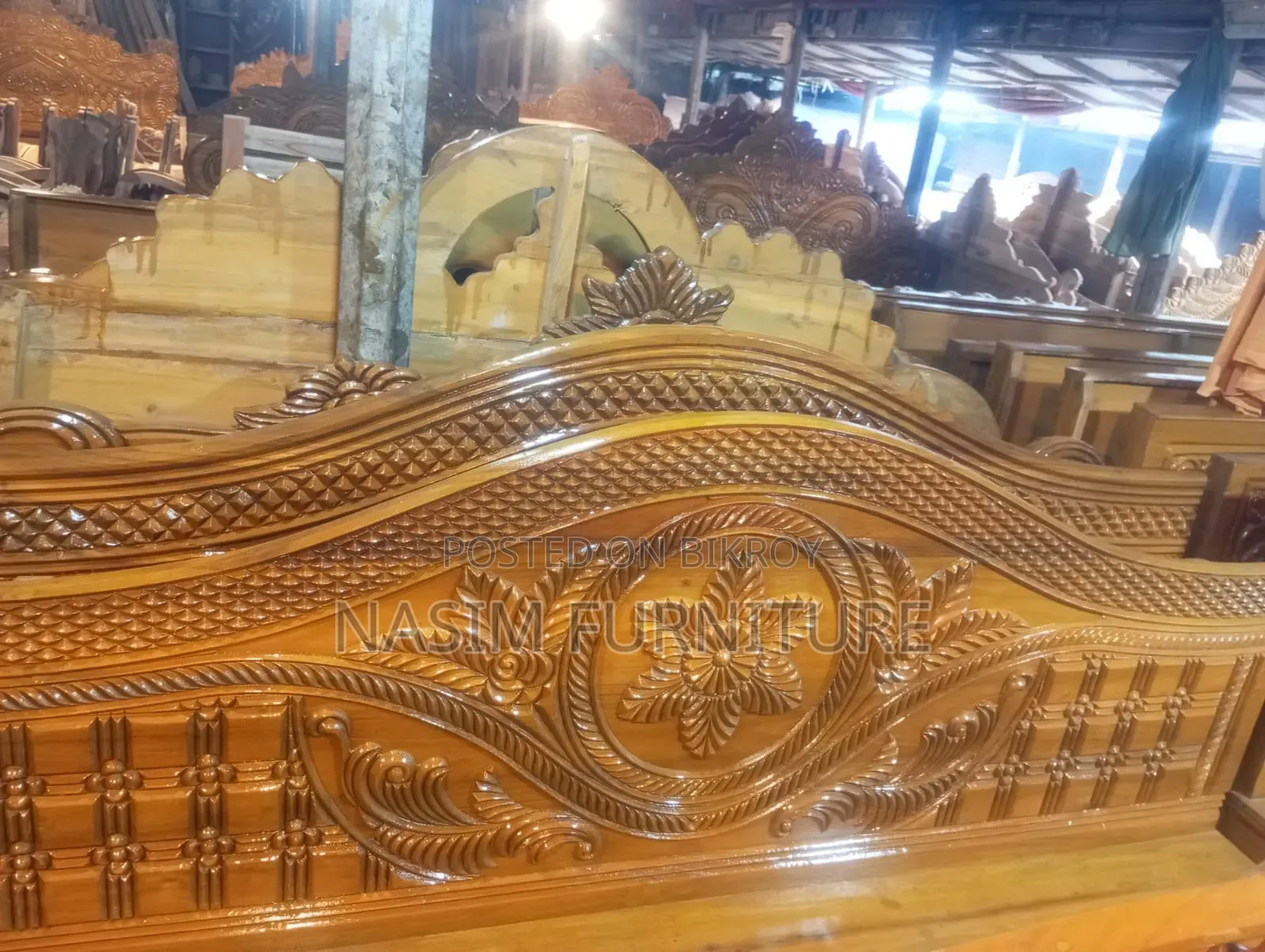Old Palong Mahogany Wood Bed