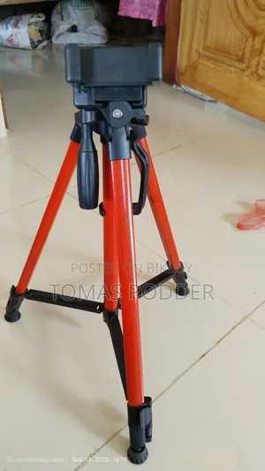 মোবাইল/ ইজ্ঞিয়ার স্টান্ড