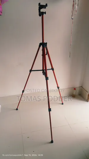 মোবাইল/ ইজ্ঞিয়ার স্টান্ড