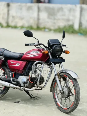 রানার এডি৮০এস-ডিলাক্স ২০১৬ লাল