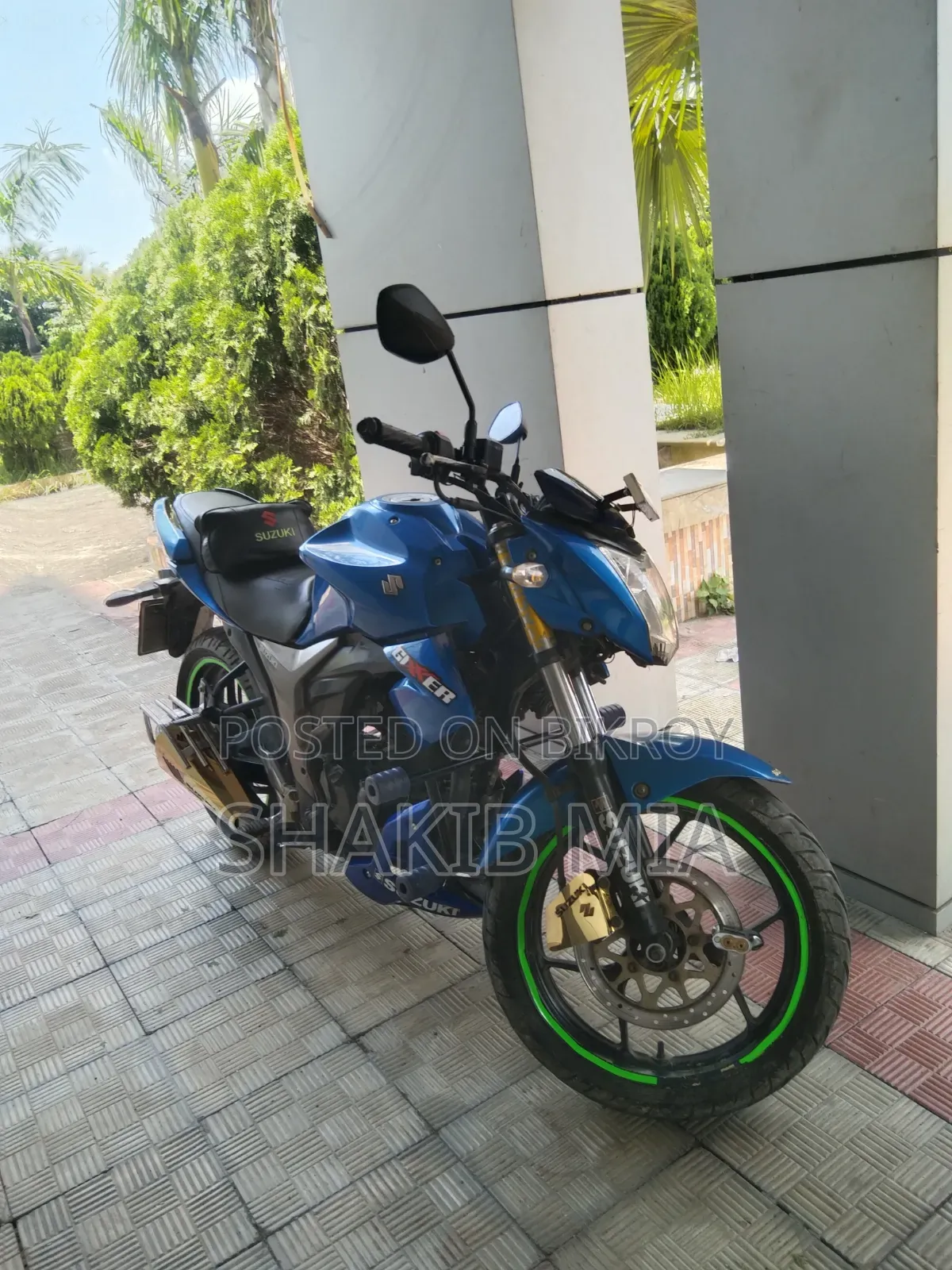 সুজুকি জিক্সার ২০১৫ নীল