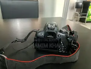 ক্যানন ইওএস কিস এক্স৭আই 
লেন্স-১৮-১৩৫